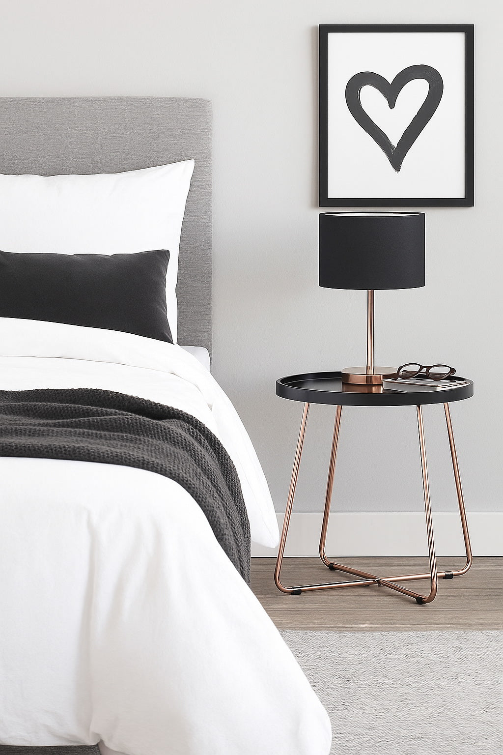 Table d'appoint ronde Sasha, plateau style plateau, noir/cuivre 