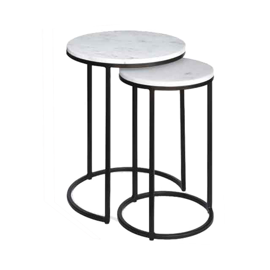 Ensemble de tables gigognes Hiba en marbre blanc avec pieds en métal noir 