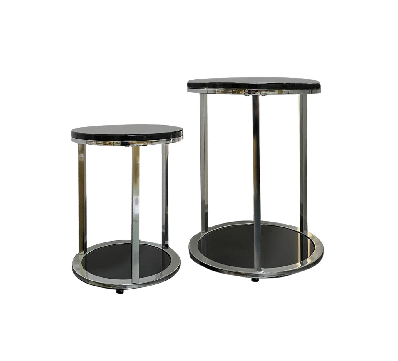 Ensemble de 2 tables Terni, plateaux en bois noir brillant et piètement en verre 