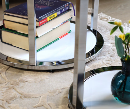 Ensemble de 2 tables Terni, plateaux et piètement en bois blanc brillant 