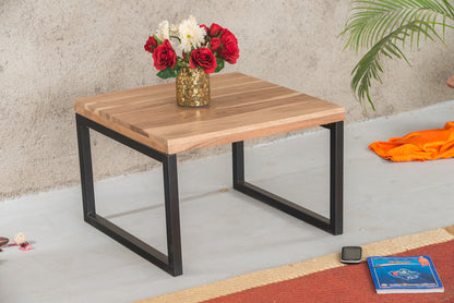 Table basse/table d'appoint Mala en bois d'acacia massif (50x50x35 cm)