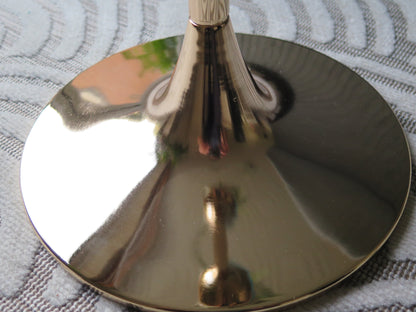 Table d'appoint Eleni - Plateau en verre transparent, piètement en métal doré 