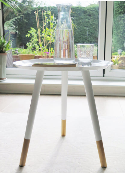 Table d'appoint/de chevet/de lampe ronde style plateau Martini (45 cm de diamètre x 46 cm de hauteur, blanche)